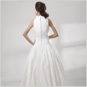 4699-INNOVIAS-B-300x300 Espalda del vestido de novia 4699-innovias-b