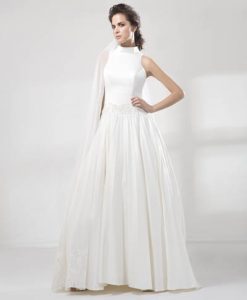 4702-INNOVIAS-247x300 Vestido de novia 4702 de Innovias cuello halter