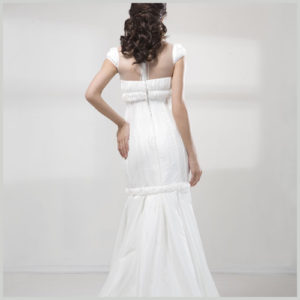 4739-INNOVIAS-B-300x300 Espalda vestido de novia 4739 de Innovias-b