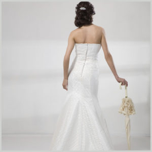 7006-INNOVIAS-B-300x300 Espalda del vestido de novia 7006-innovias-b