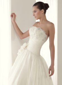 802a1f91ce35f6ec-220x300 cuerpo palabra honor aneto