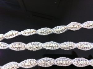 broches18-300x224 pasamaneria novia 18