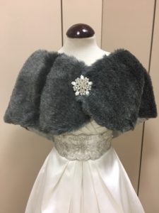 estola-pelo-gris-innovias-e1542795810383-225x300 Estola pelo gris Innovias