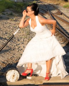 novia-innovias-cristina-zapatos-rojos-240x300 novia-innovias-cristina-zapatos-rojos