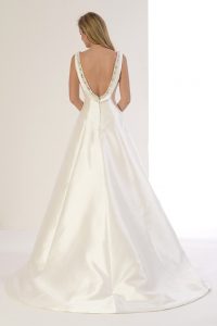 paloma-innovias-b-1-200x300 vestido-novia-paloma-innovias-b