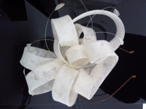 tocado24-300x224 tocado novia 24