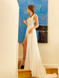 KALA-INNOVIAS-B1-225x300 vestido-novia-kala-abertura-falda-INNOVIAS