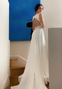 KALA-INNOVIAS-C2-2-208x300 Espalda-vestido-novia-kala-innovias