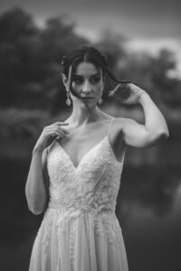 elisa-innovias-detalle-bordado-cuerpo-vestido-novia-200x300 elisa-innovias-detalle-bordado-cuerpo-vestido-novia