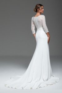 espalda-cerrada-vestido-novia-kalmia-innovias-200x300 espalda-cerrada-vestido-novia-kalmia-innovias