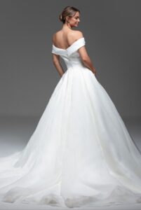 espalda-vestido-novia-amara-innovias-201x300 espalda-vestido-novia-amara-innovias