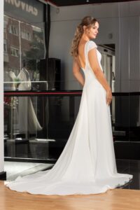 Innovias-vestido-novia-aymar-espalda-200x300 Innovias-vestido-novia-aymar-espalda