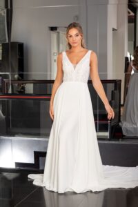 Innovias-vestido-novia-chloe-1-200x300 Innovias-vestido-novia-chloe-1