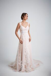 INNOVIAS_haya-vestido-novia-200x300 INNOVIAS_haya-vestido-novia