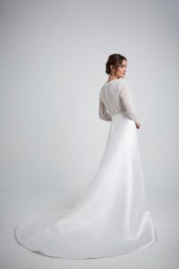 INNOVIAS_lilo-espalda-vestido-novia-200x300 INNOVIAS_lilo-espalda-vestido-novia