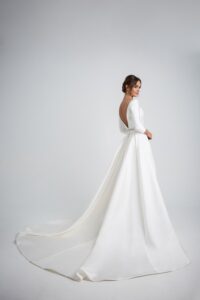 INNOVIAS_loma-vestido-novia-falda-desmontable-200x300 INNOVIAS_loma-vestido-novia-falda-desmontable