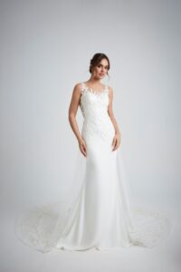 INNOVIAS_luana-vestido-novia-sobrecola-200x300 INNOVIAS_luana-vestido-novia-sobrecola