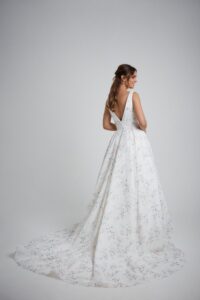 vestido-novia-malva-innovias-espalda-1-200x300 vestido-novia-malva-innovias-espalda-1