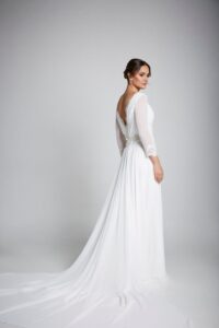 ESPALDA-VESTIDO-NOVIA-DINA-INNOVIAS-200x300 ESPALDA-VESTIDO-NOVIA-DINA-INNOVIAS