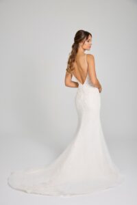 INNOVIAS_254-lula-espalda-200x300 INNOVIAS_vestido-novia-lula-espalda