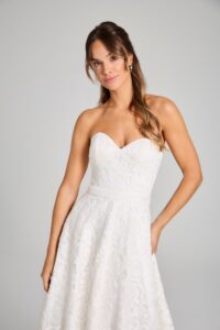 INNOVIAS_453-lis-cerca-200x300 detalle-escote-vestido-novia-silva