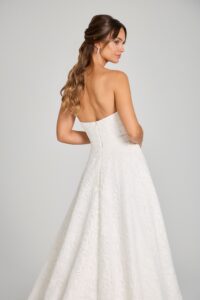 INNOVIAS_472-lis-espalda-cerca-200x300 detalle-vestido-novia-silva-espalda-encaje