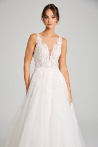 vestido-novia-maysa-innovias-detalle-frente-200x300 vestido-novia-maysa-innovias-detalle-frente